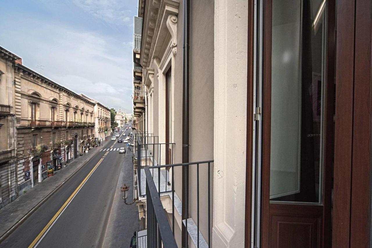 Etnea 454 Catania Luxury Rooms Exteriör bild