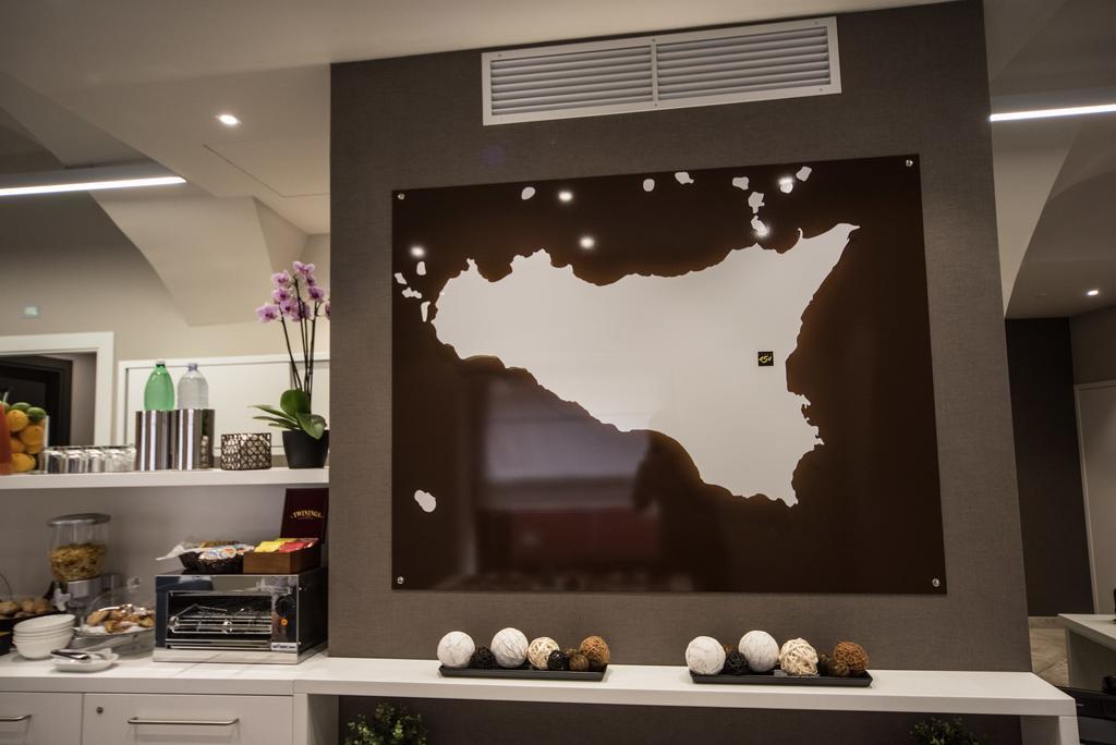 Etnea 454 Catania Luxury Rooms Exteriör bild